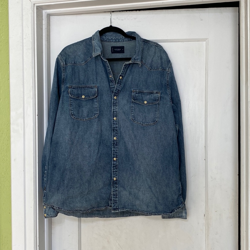 EUC LUCKY BRAND UNISEX DENIM SHIRT